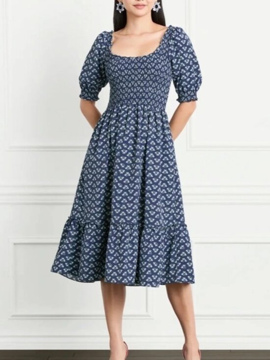 Hill House Home Dresses & Skirts - Hill House Home Nap Dress Louisa Posy Navy Crepe